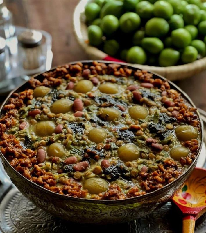 آش گوجه سبز